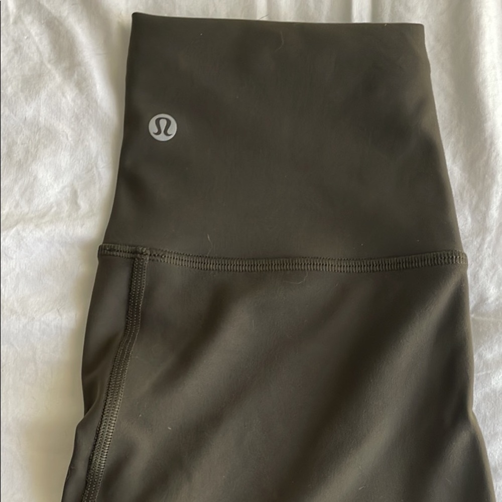Lululemon Wunder Train Legging